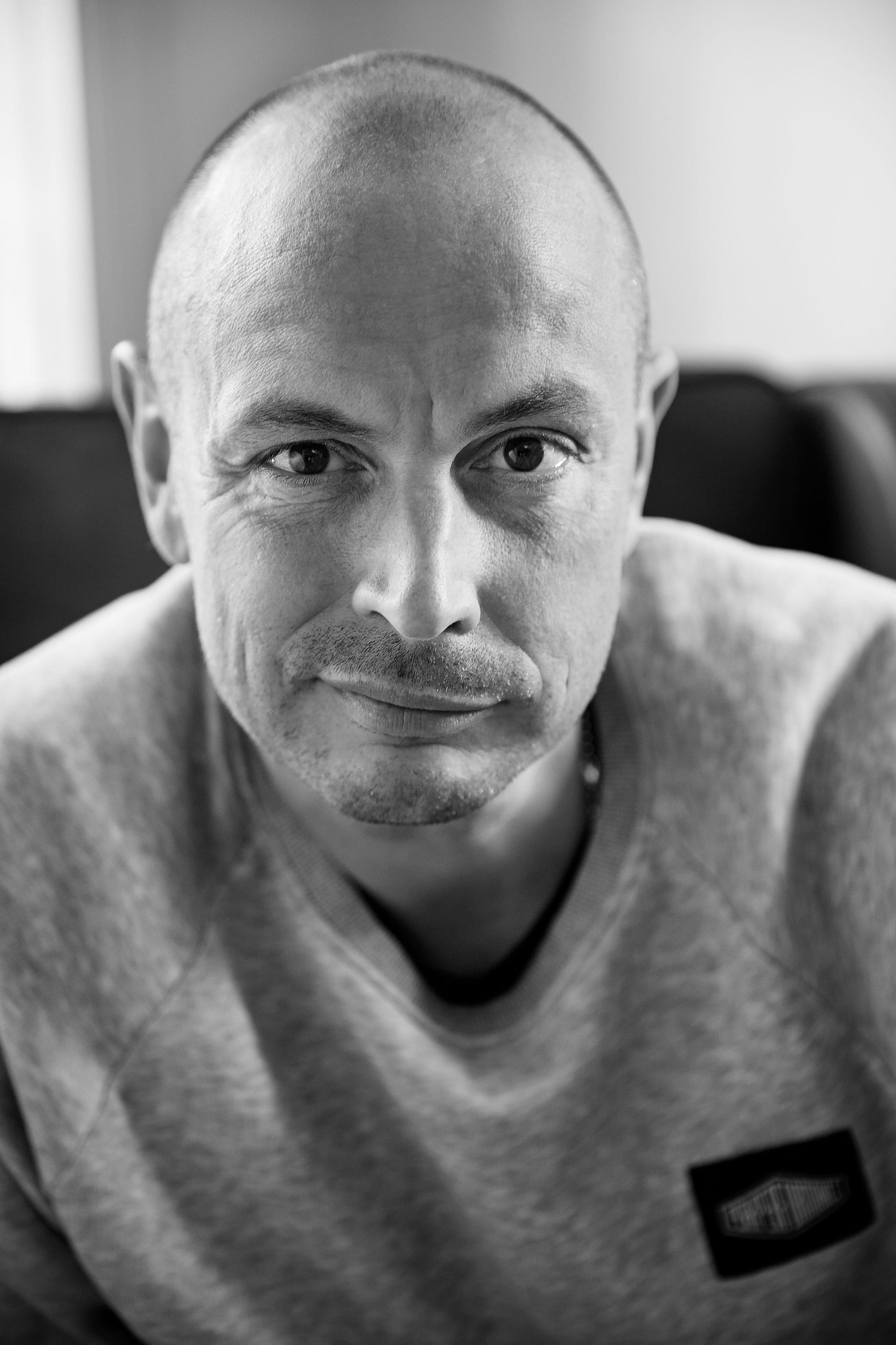 Portrait of Petter Askergren in black and white