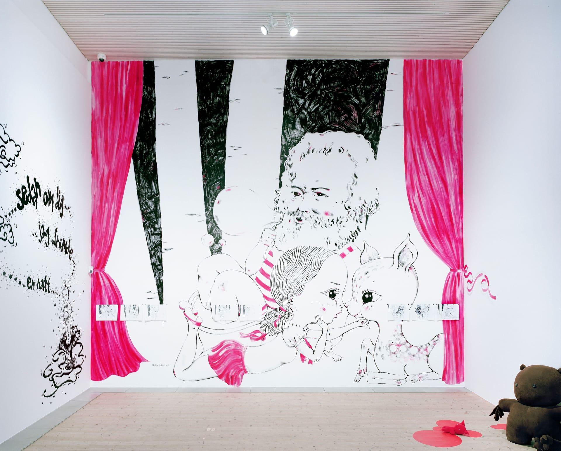 Large mural in black and pink